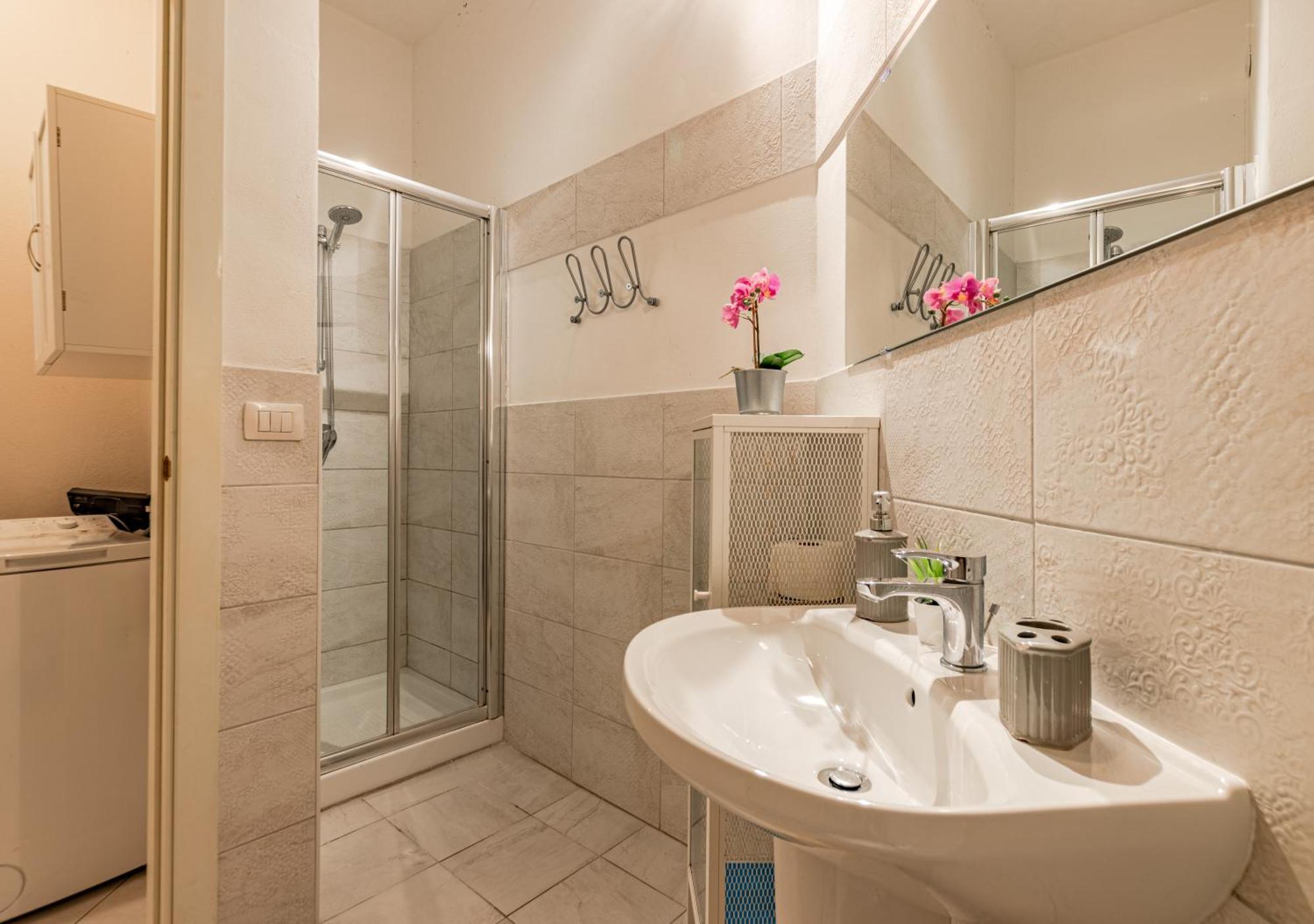 Melodia Di Mare, Teatro & Centro, Armonia E Relax Appartement Livorno Buitenkant foto
