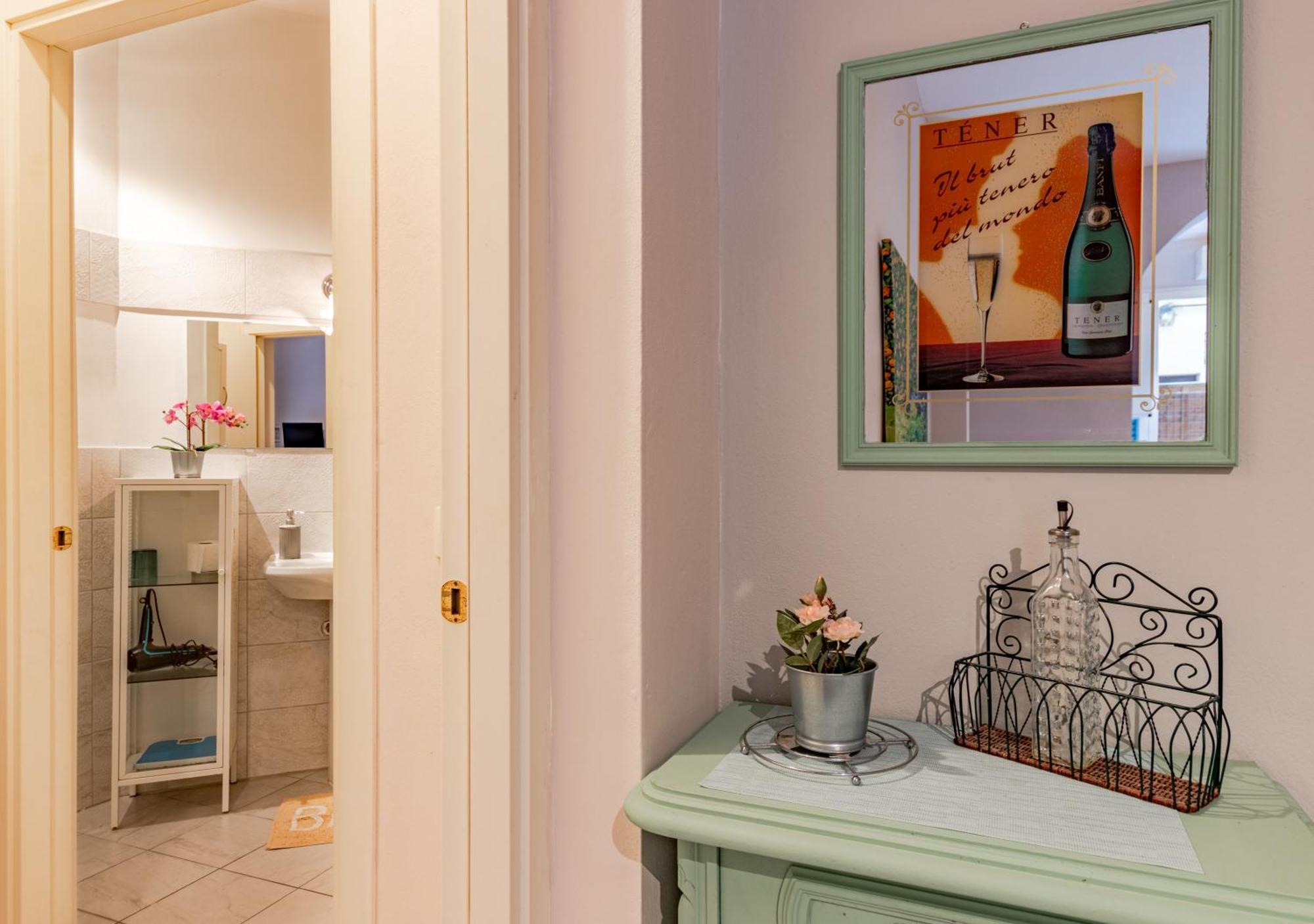 Melodia Di Mare, Teatro & Centro, Armonia E Relax Appartement Livorno Buitenkant foto