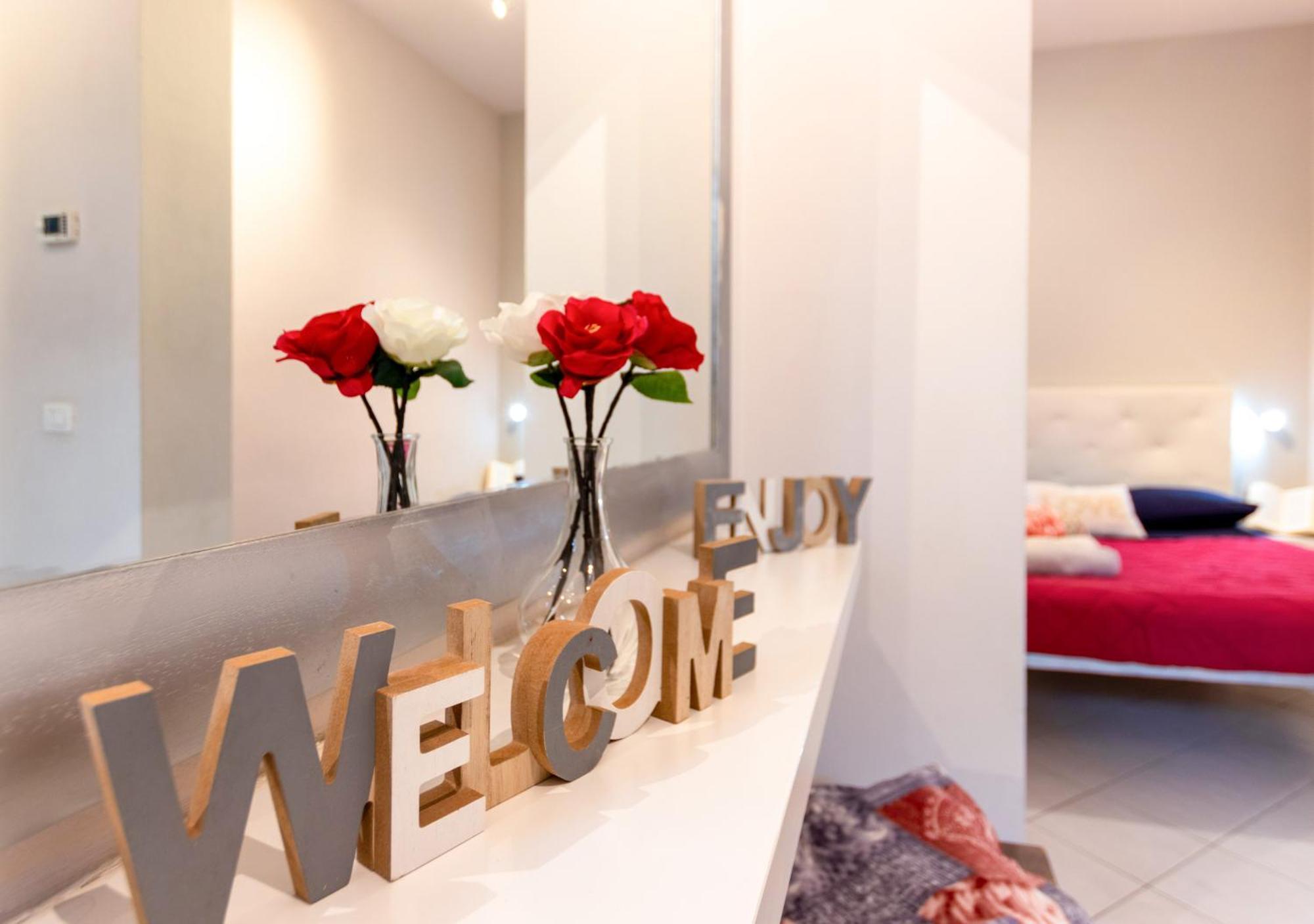 Melodia Di Mare, Teatro & Centro, Armonia E Relax Appartement Livorno Buitenkant foto